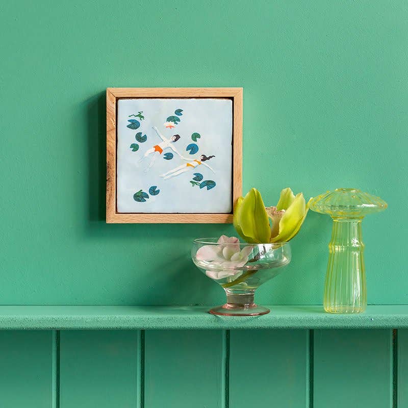 Just floating around | StoryTiles