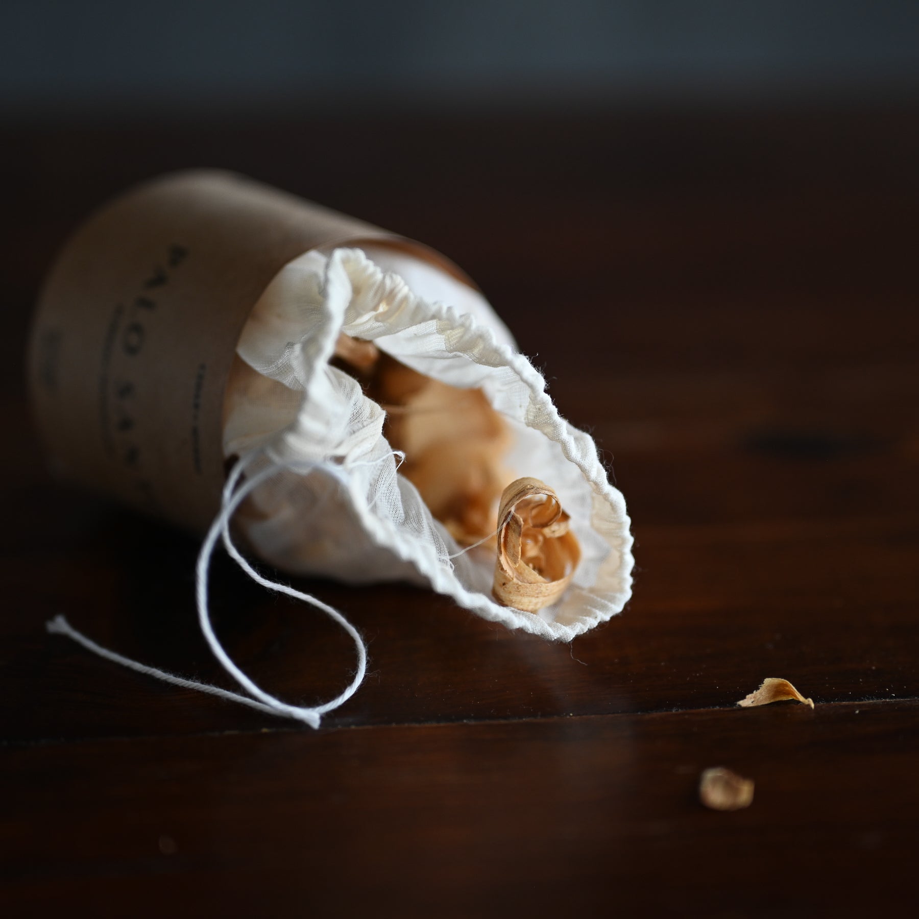 Palo Santo Bath Flakes