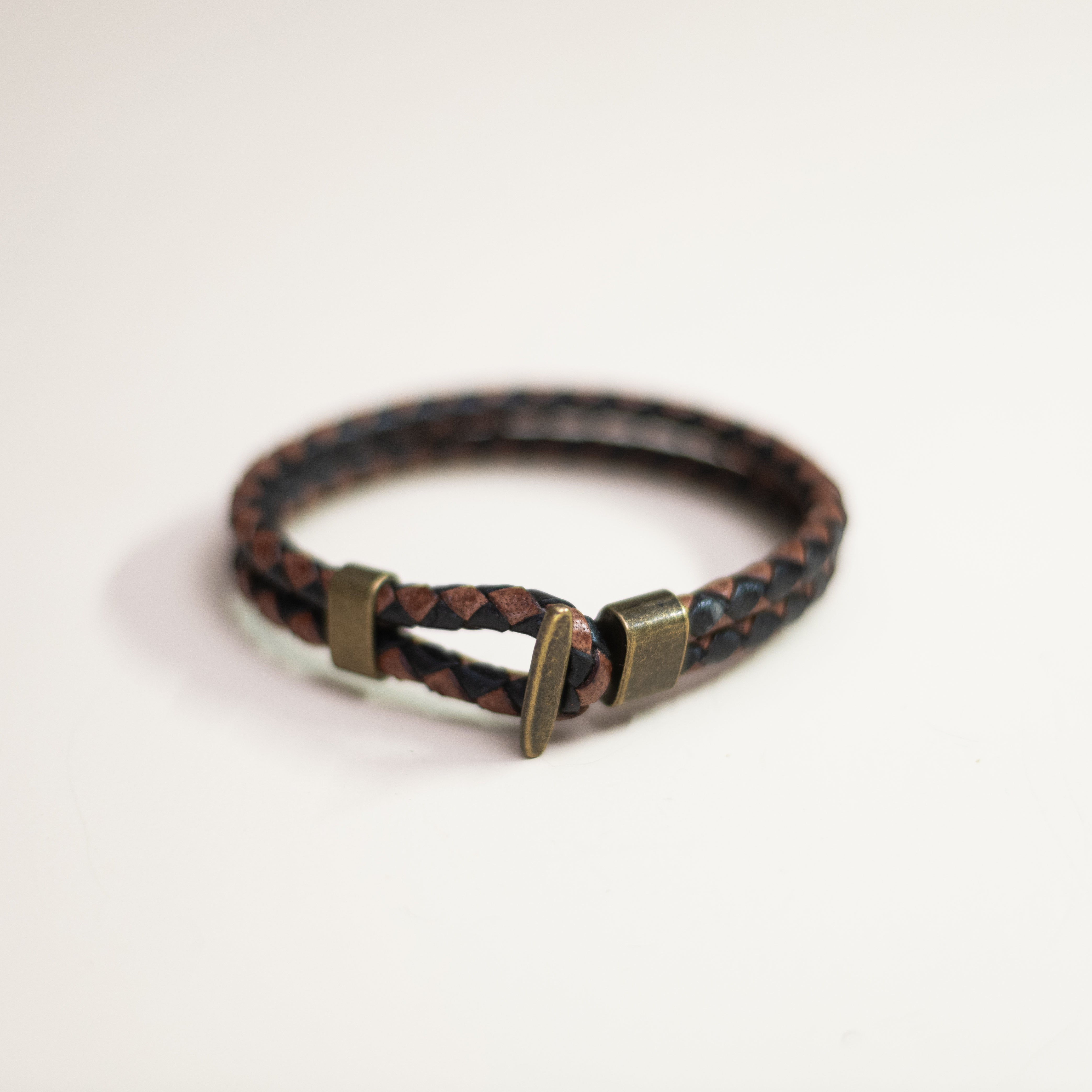 Baja Bracelet | Black and Brown