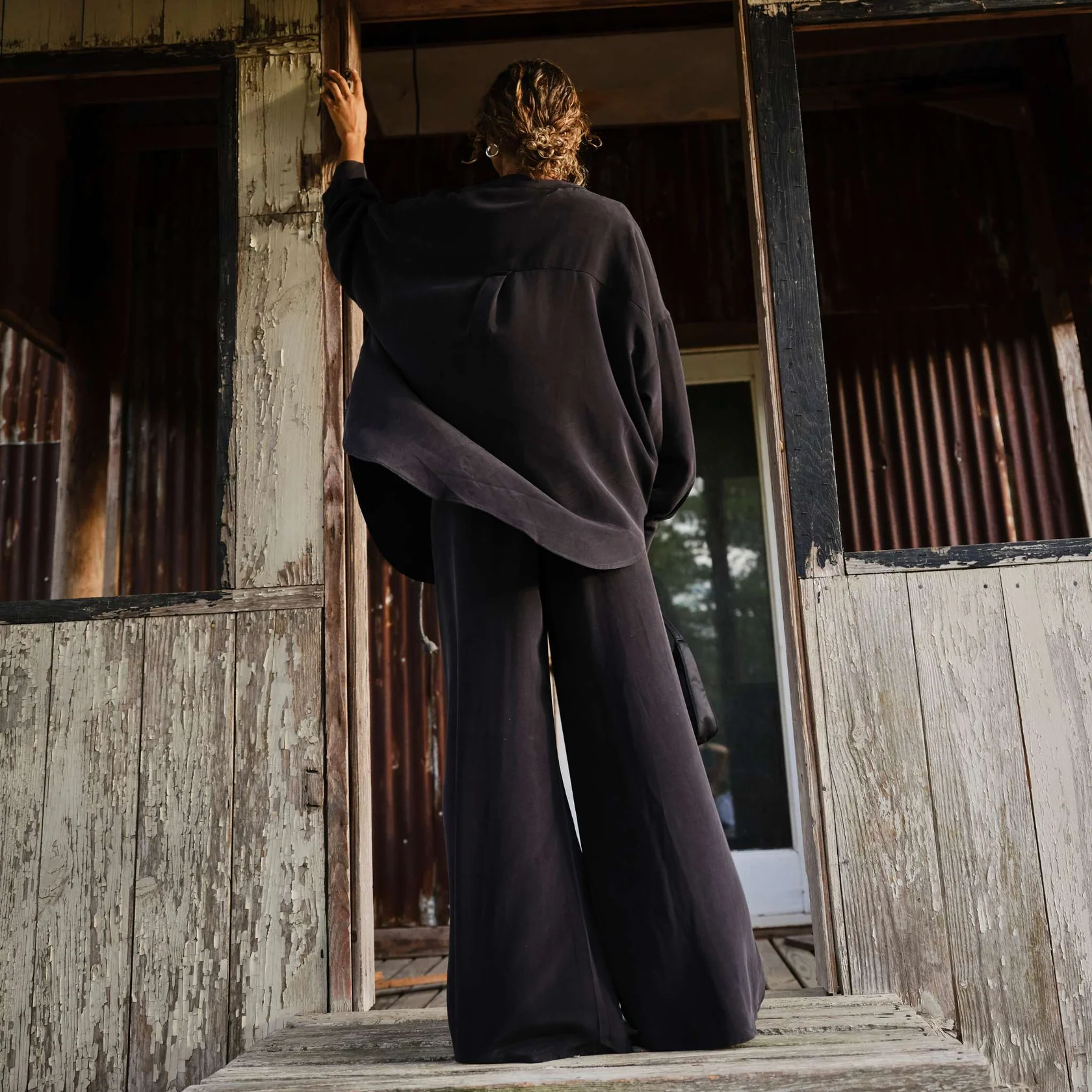 Sandwashed Silk Top | Black