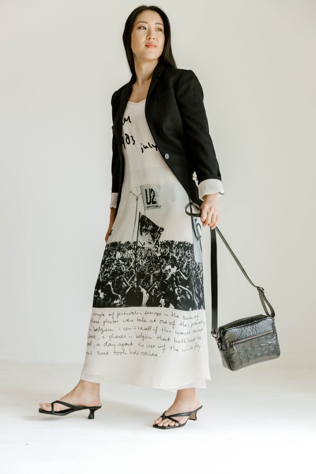 Whitney | Black Hornback