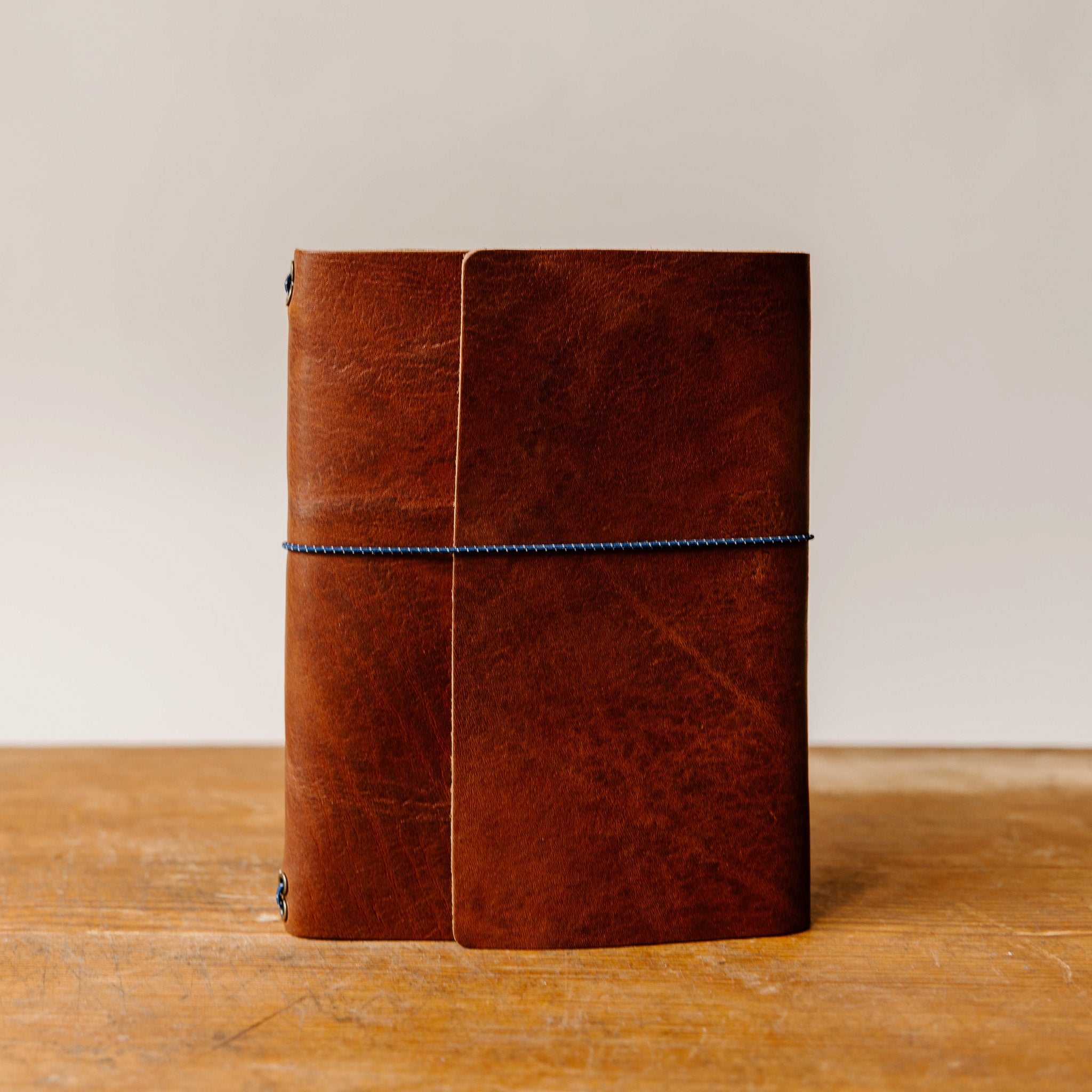 Folio Lite | Brown Vachetta