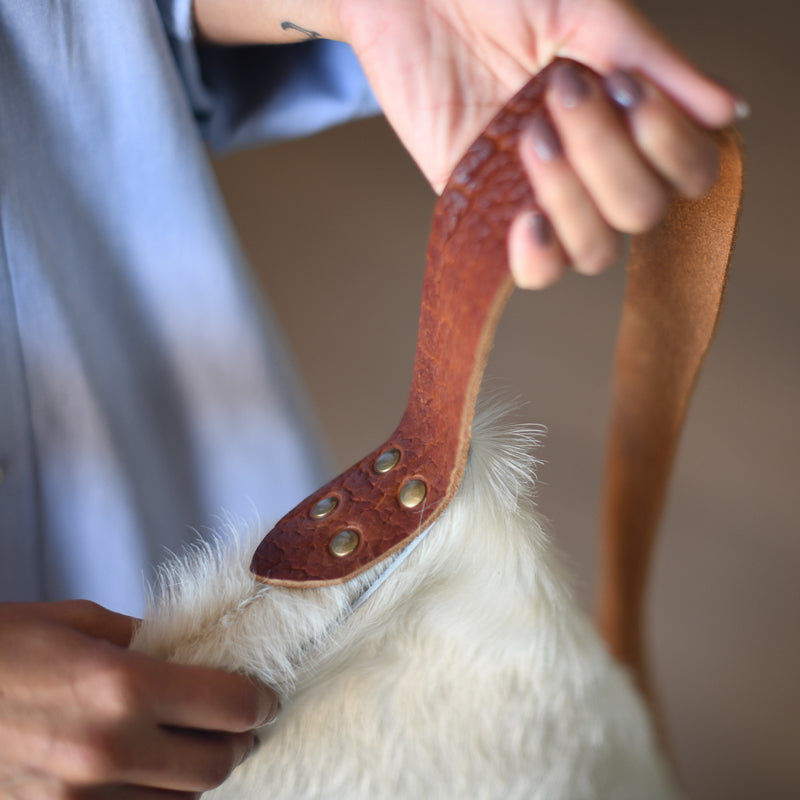Messenger | Snow Hair Hide