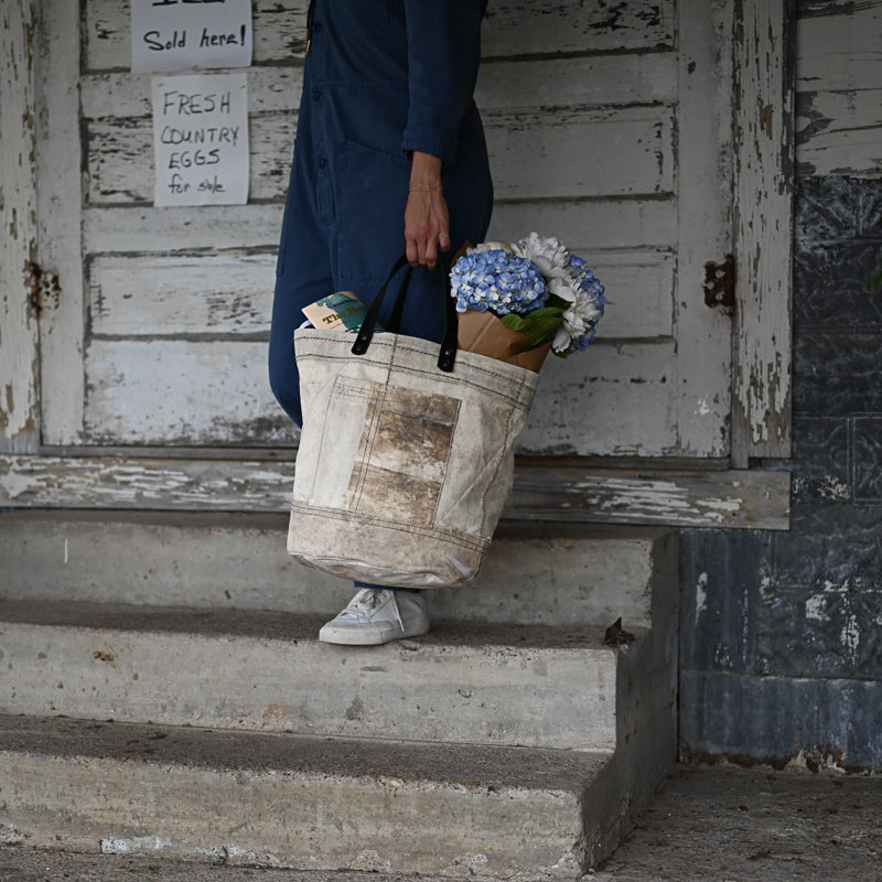 Utility Tote | Bird Mural II