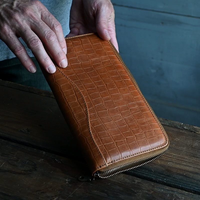 Passport Case | Luxe Caramel Croc