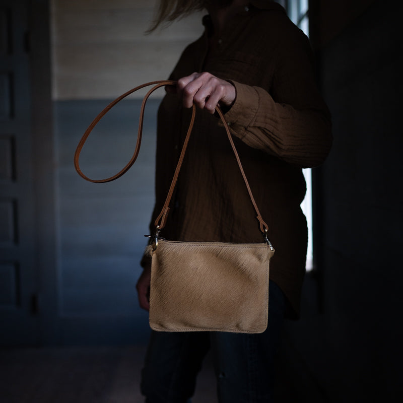 Modernist SM | Blonde Hair Hide