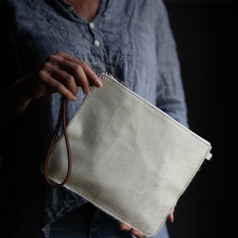 Modernist LG | Snow Hair Hide