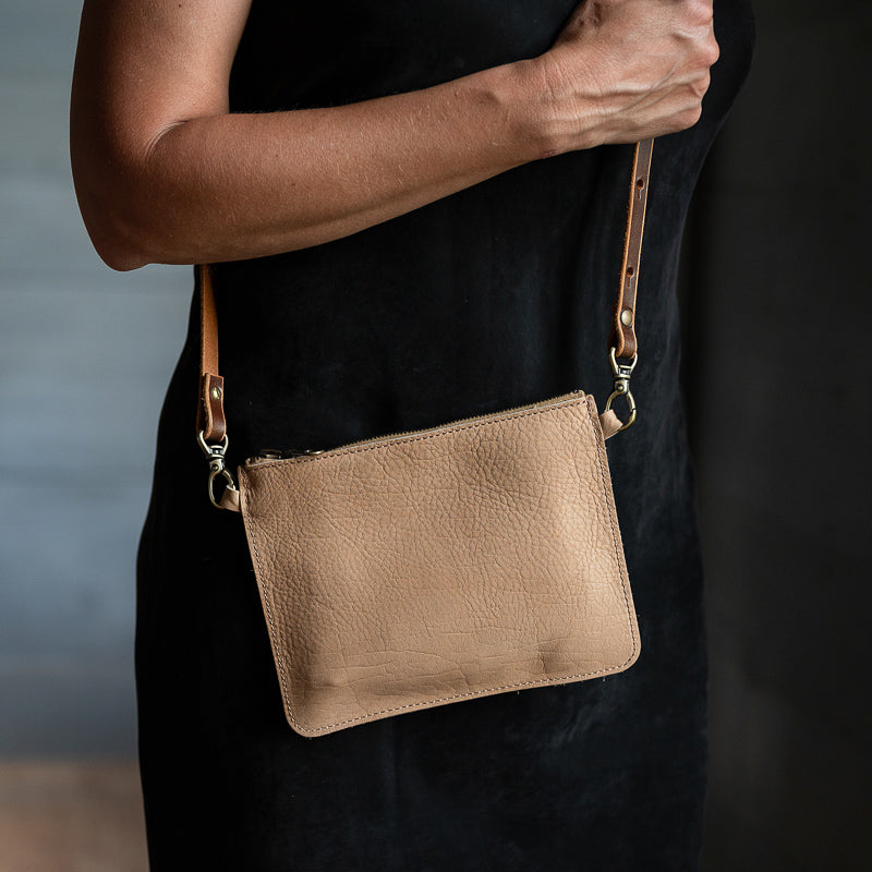 Modernist SM | Pueblo Bison