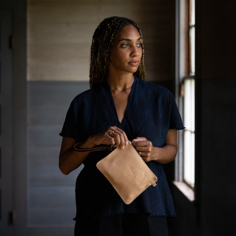 Modernist SM | Pueblo Bison