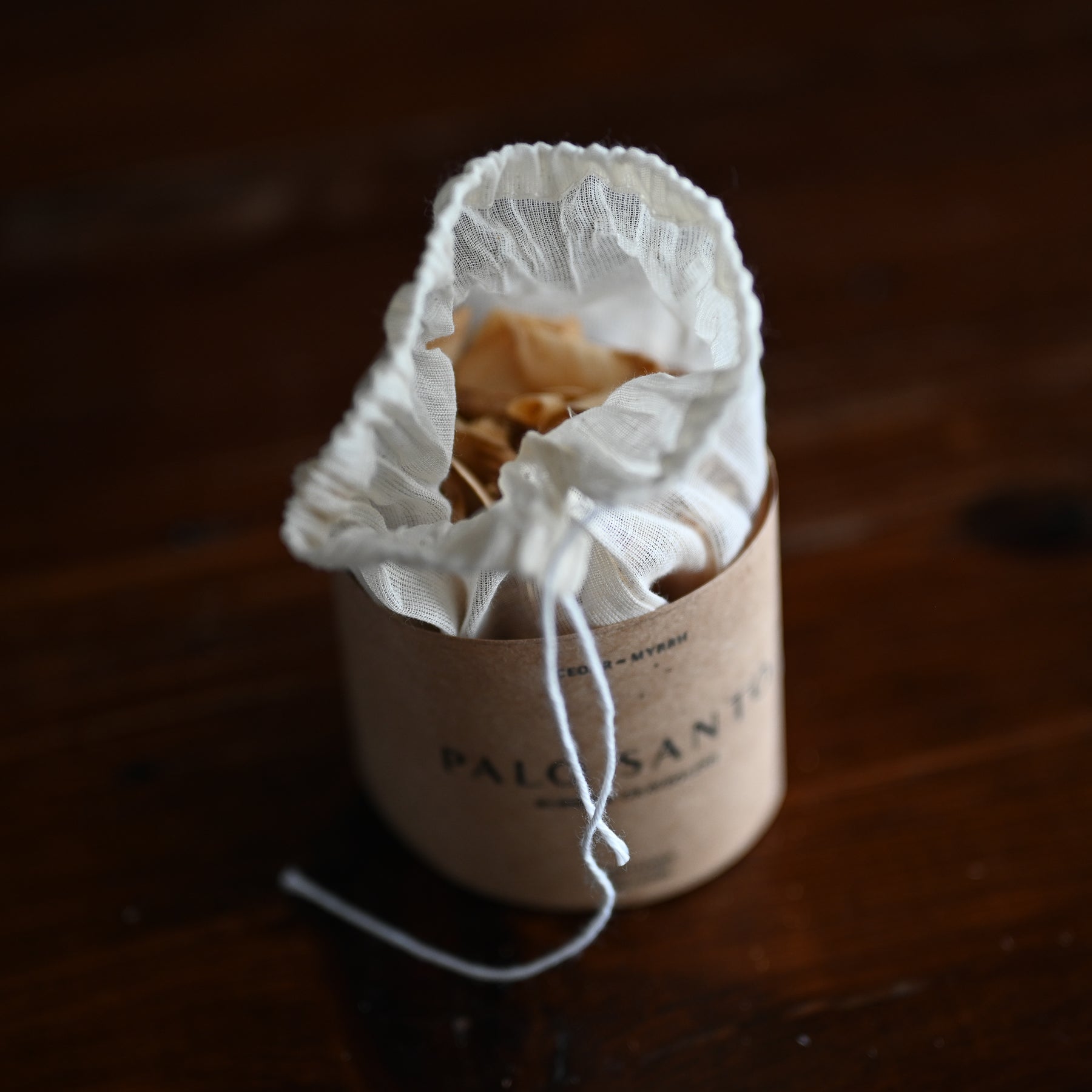 Palo Santo Bath Flakes