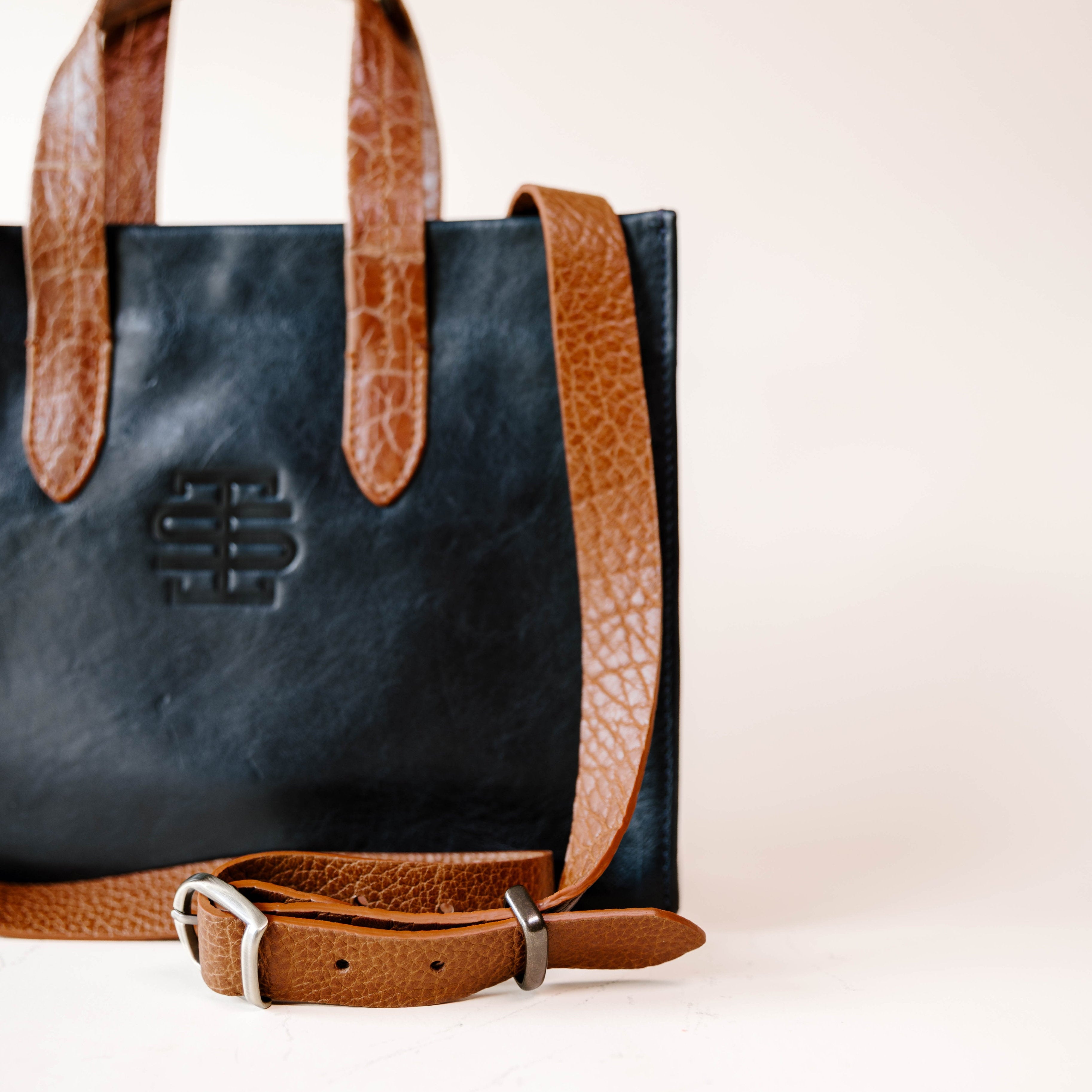 Mini Market | Navy
