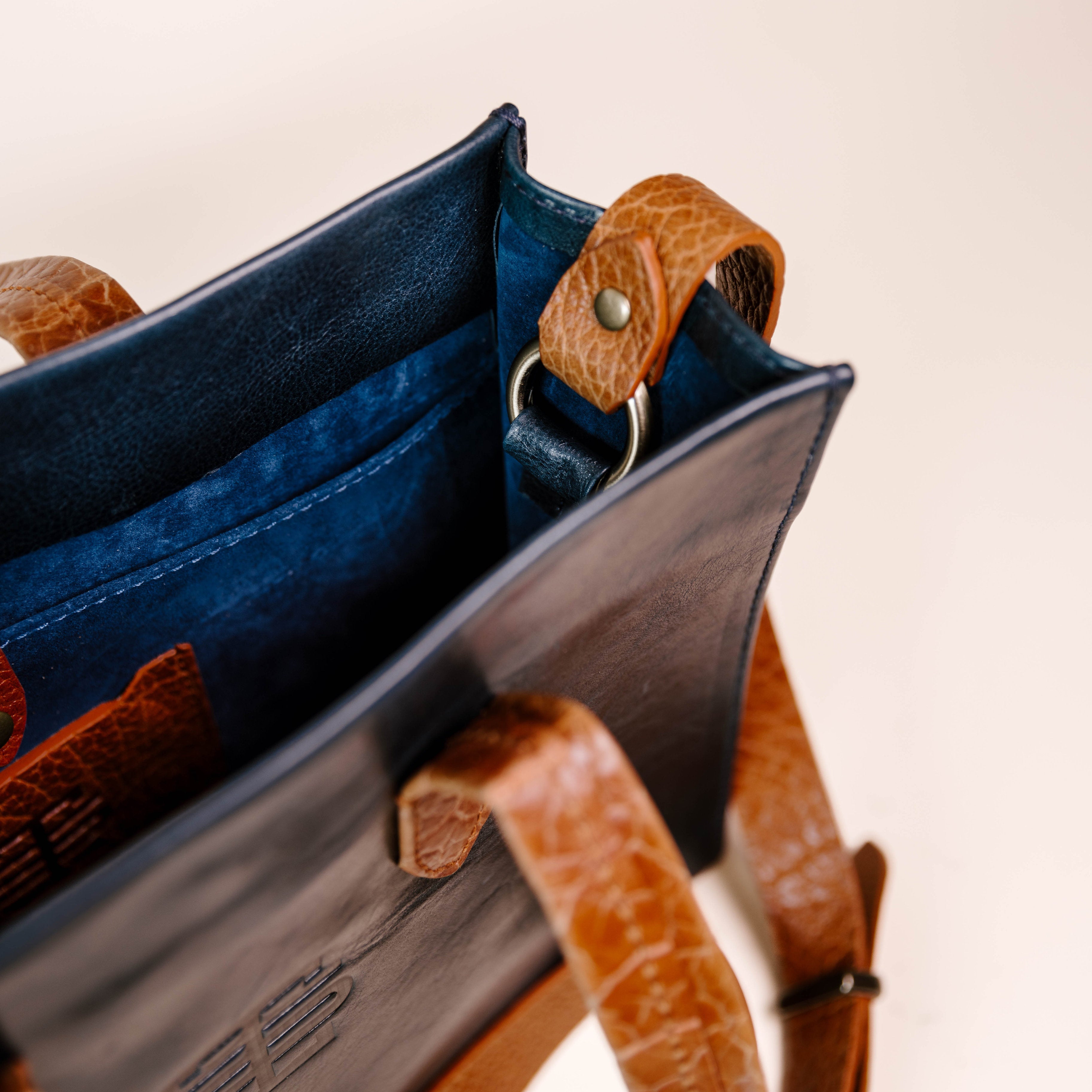 Mini Market | Navy