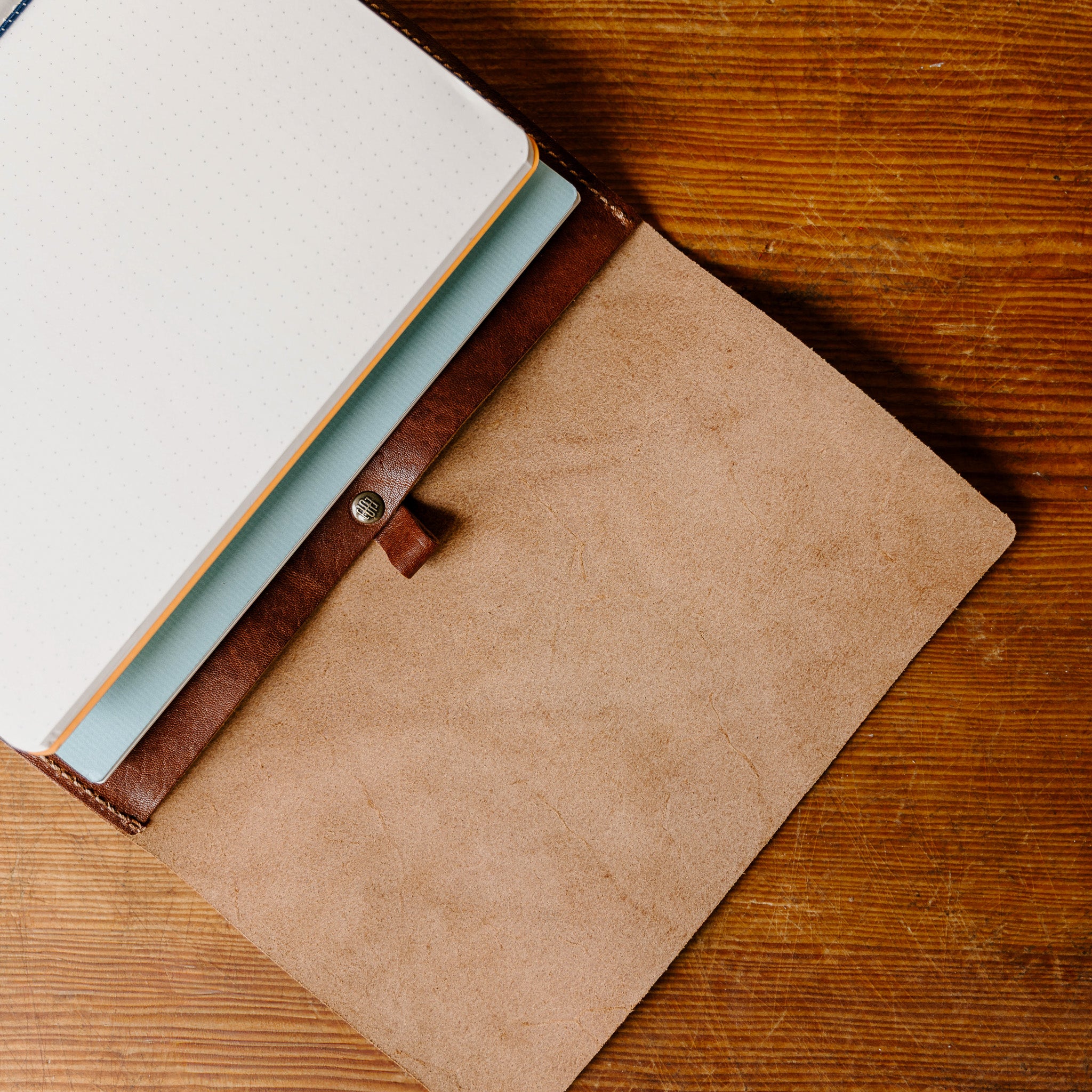 Folio Lite | Brown Vachetta