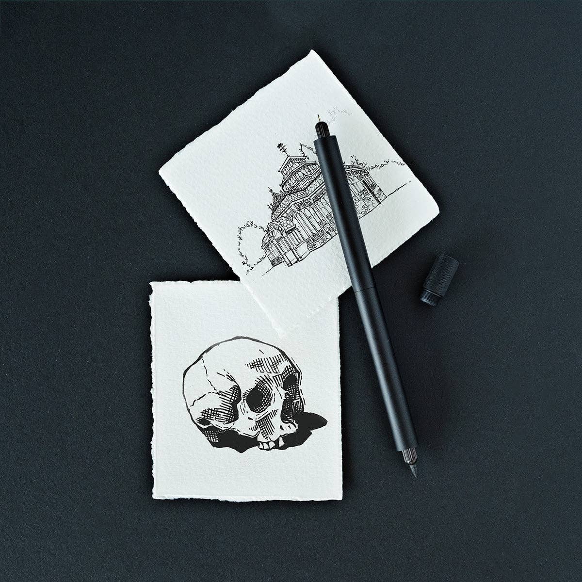Lumos Pro Single | Refillable Multi-Tip Pen | Matte Black