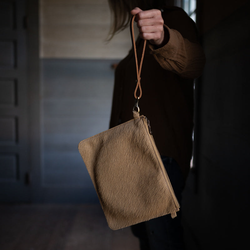 Modernist LG | Blonde Hair Hide